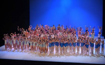 Vstopnice za VRNITEV, zaključna predstava Baletne šole Pirueta, 12.06.2022 ob 18:00 v Linhartova dvorana