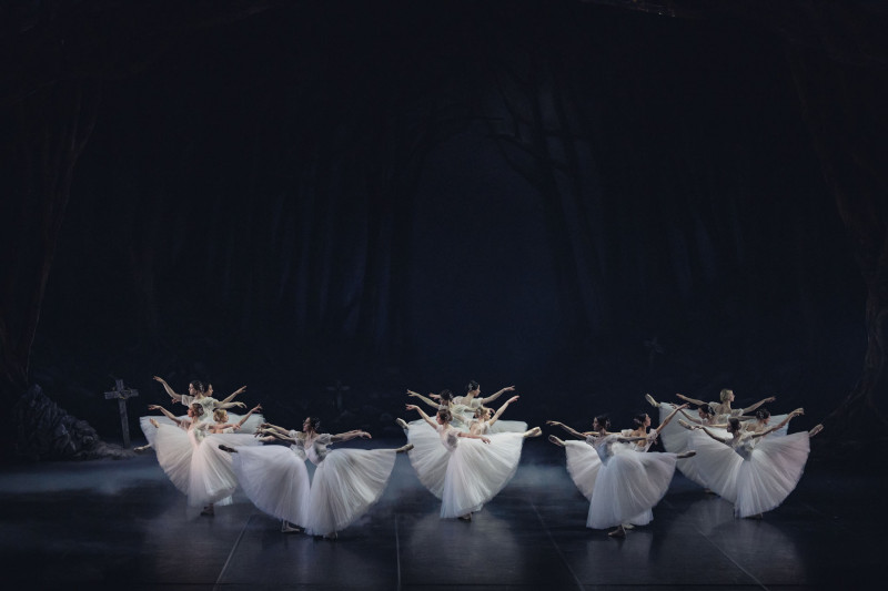 Tickets for Giselle, 17.10.2023 um 19:30 at SNG Opera in balet